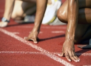 开云棋牌官网-跨界传奇，当浓眉的篮球智慧照亮英超争冠之路