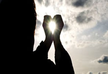 开云棋牌下载-利物浦爆冷出局！中国国足制造奥运前最大悬念