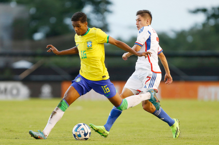 包含比利时轻取智利,德利赫特爆发神勇的词条 包含比利时轻取智利,德利赫特爆发神勇的词条