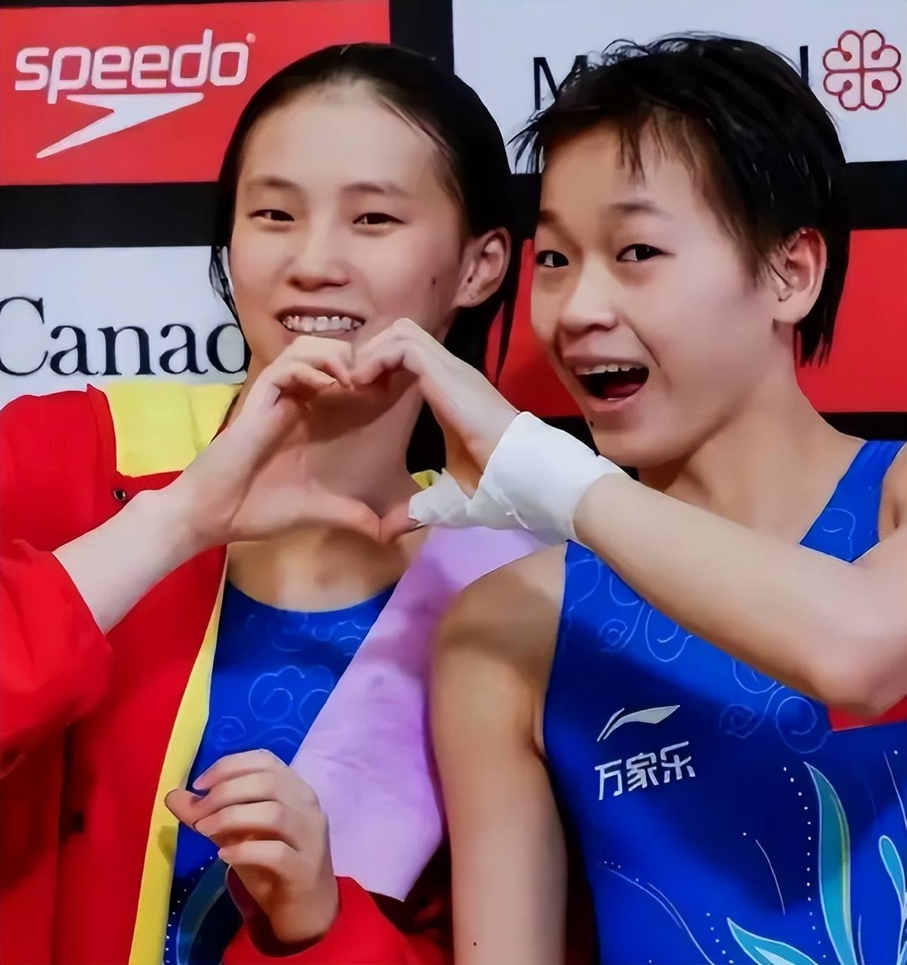 关于金牌选手欢呼庆祝，激动人心场面的信息