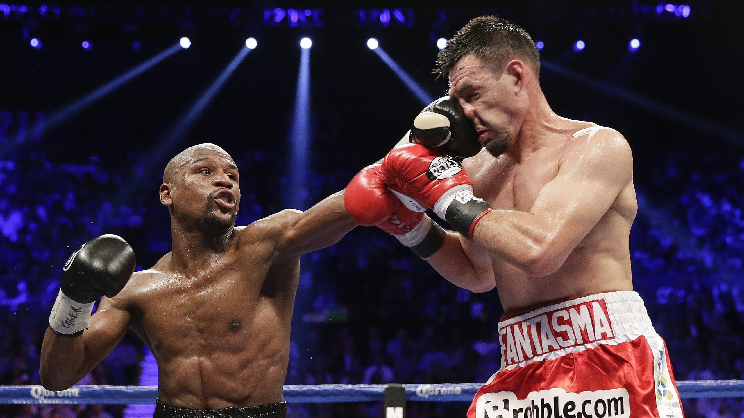 天使之翼撕裂赤道防线，迪马利亚爆发引领安哥拉绝杀厄瓜多尔