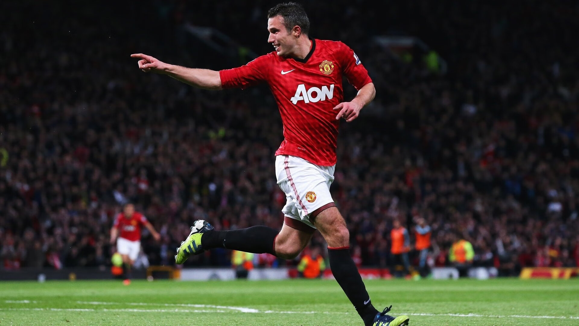 赛道上的独行侠，东契奇在F1揭幕战中如何以湖人节奏掌控比赛