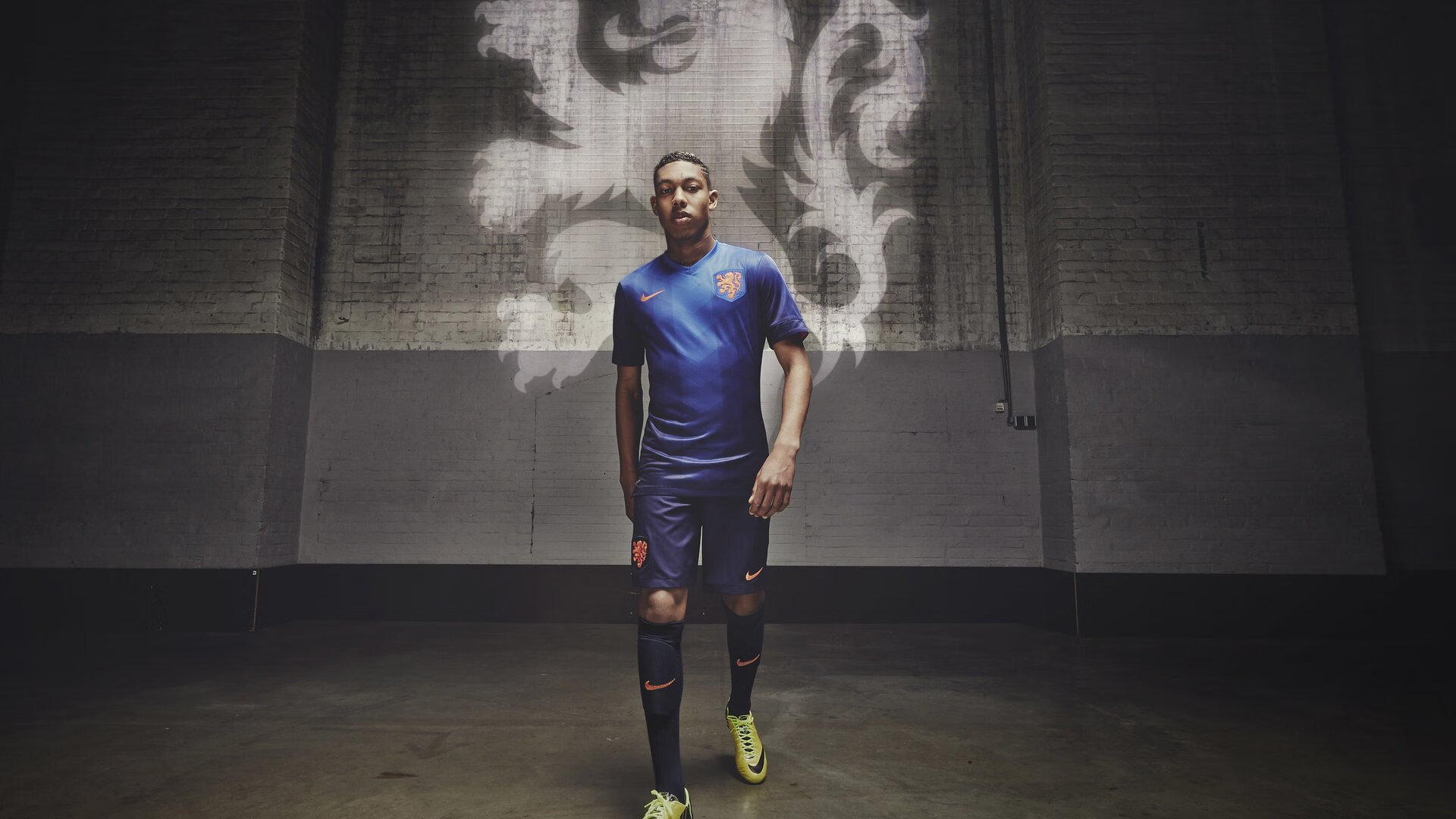 鲁德，在年终总决赛的惊险突围中，用统治力书写美网复仇记